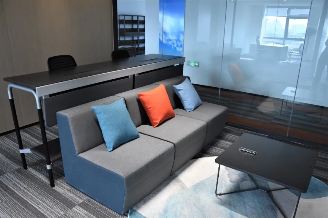 640.webp (10).jpg 640.webp (10).jpg